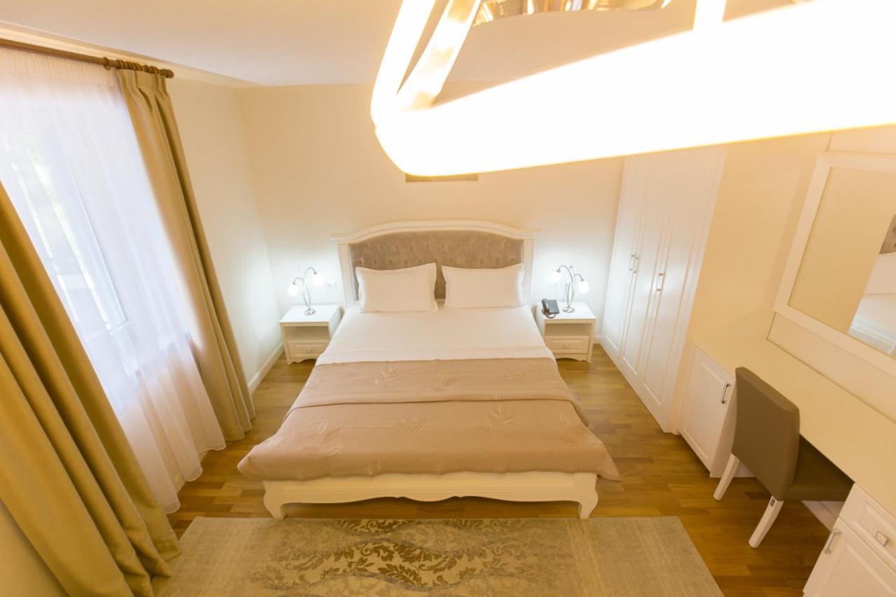Turizem Shkelzeni Hotel 4*